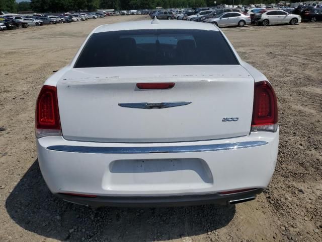 2018 Chrysler 300 S