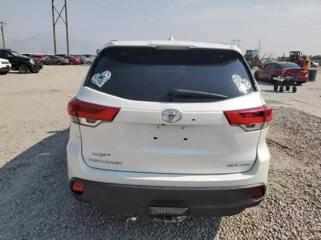 2018 Toyota Highlander SE