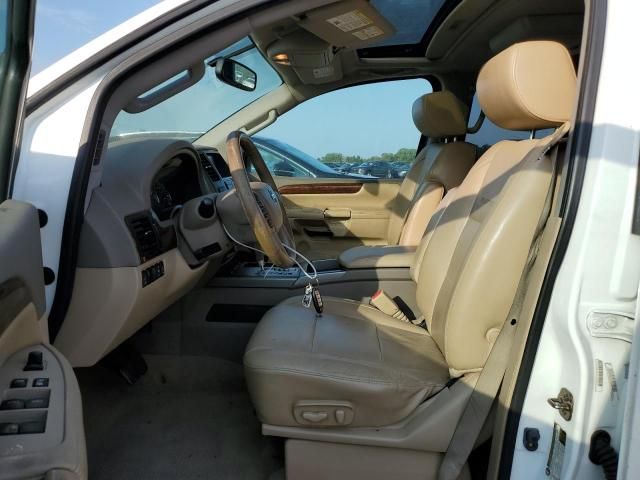 2013 Nissan Armada Platinum