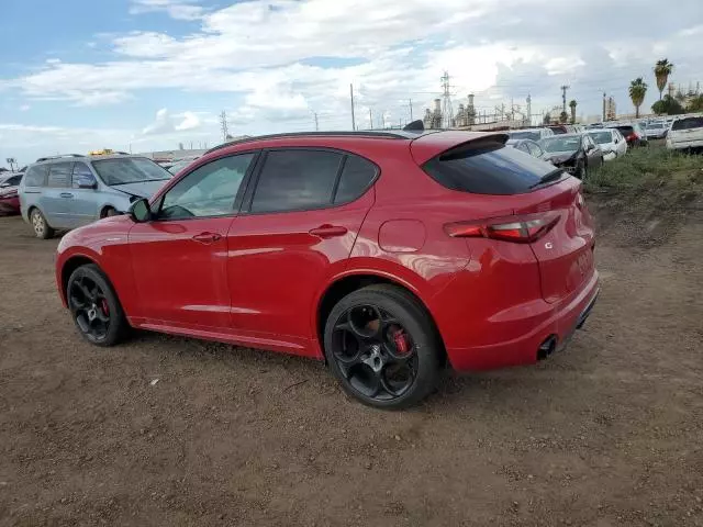 2022 Alfa Romeo Stelvio TI