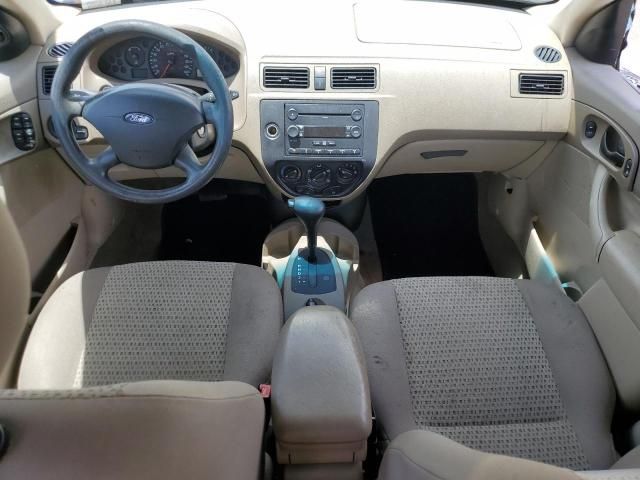 2007 Ford Focus ZX4