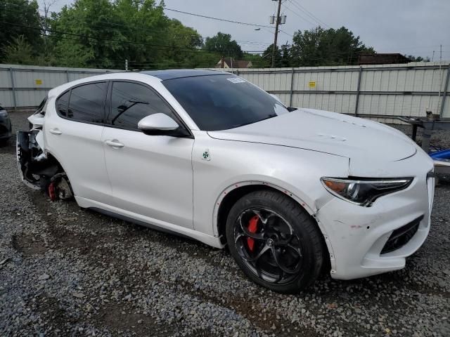 2018 Alfa Romeo Stelvio Quadrifoglio