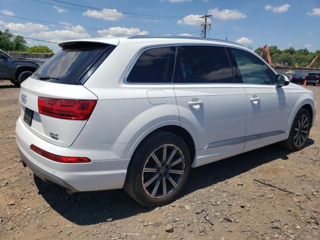 2017 Audi Q7 Premium Plus