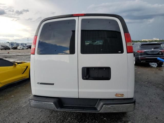 2017 Chevrolet Express G3500 LT