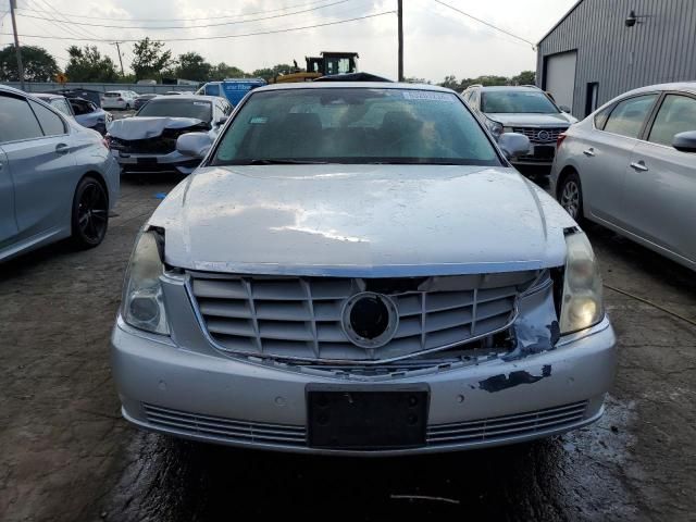 2011 Cadillac DTS Platinum