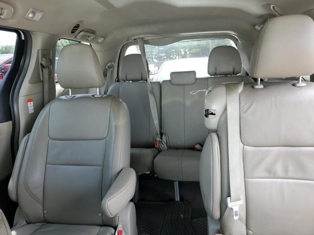 2015 Toyota Sienna XLE