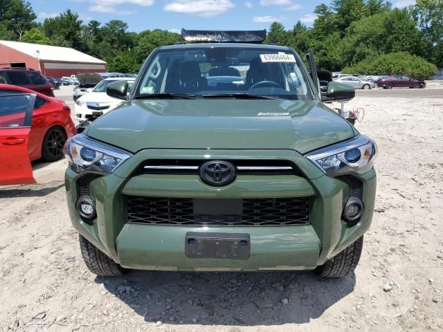 2021 Toyota 4runner SR5/SR5 Premium