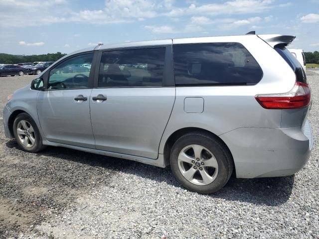 2020 Toyota Sienna L