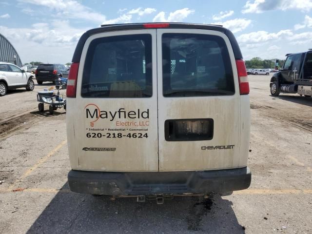 2005 Chevrolet Express G2500