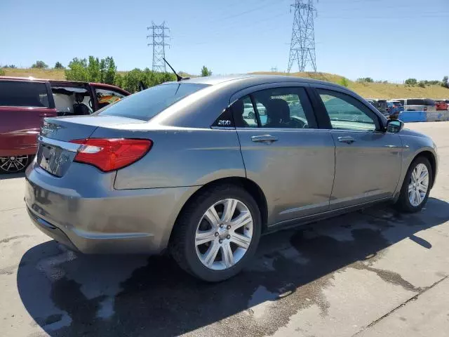 2012 Chrysler 200 Touring