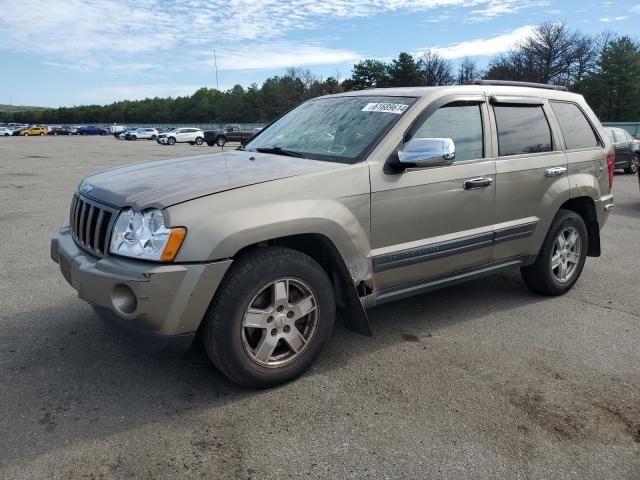 2005 Jeep Grand Cherokee Laredo