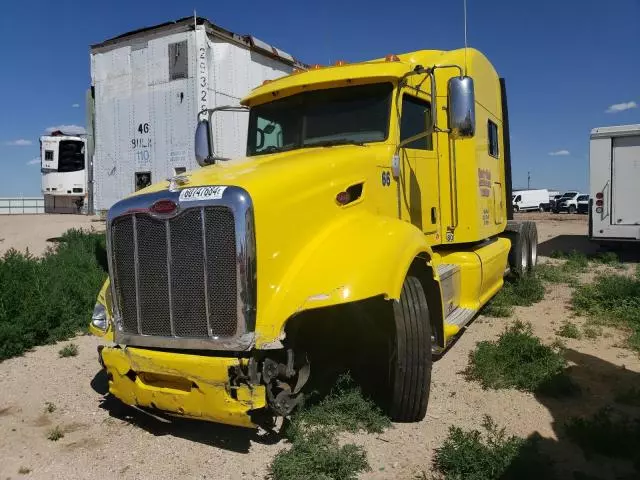 2012 Peterbilt 386