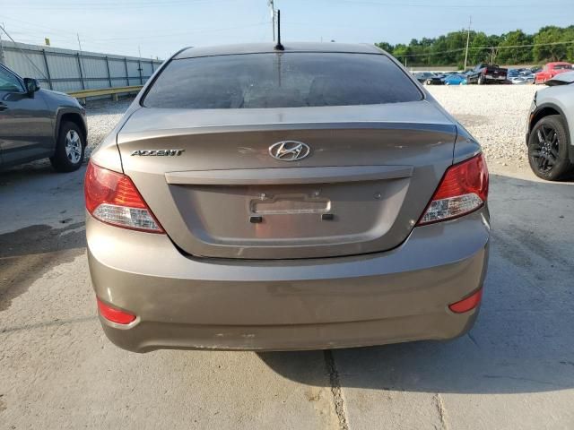 2012 Hyundai Accent GLS