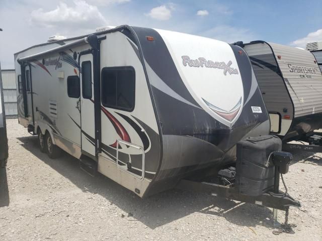 2013 Crrv Travel Trailer