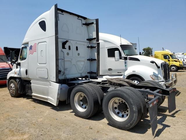 2017 Freightliner Cascadia 125