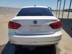 2015 Volkswagen Passat SEL