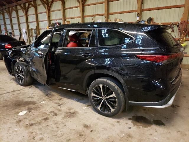 2021 Toyota Highlander XSE