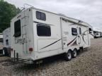 2005 Keystone Laredo