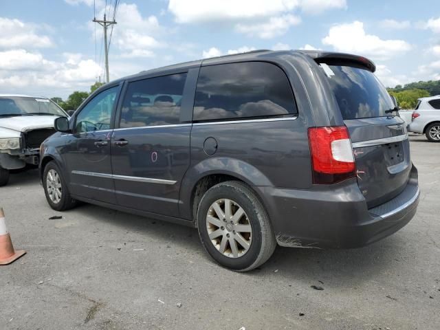 2016 Chrysler Town & Country Touring