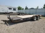 2011 MFG Trailer