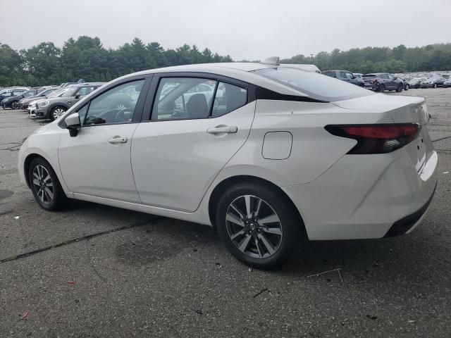 2022 Nissan Versa SV