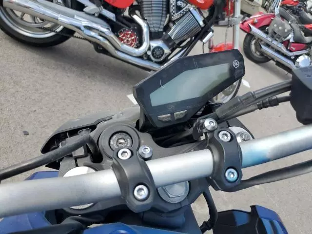 2018 Yamaha MT09