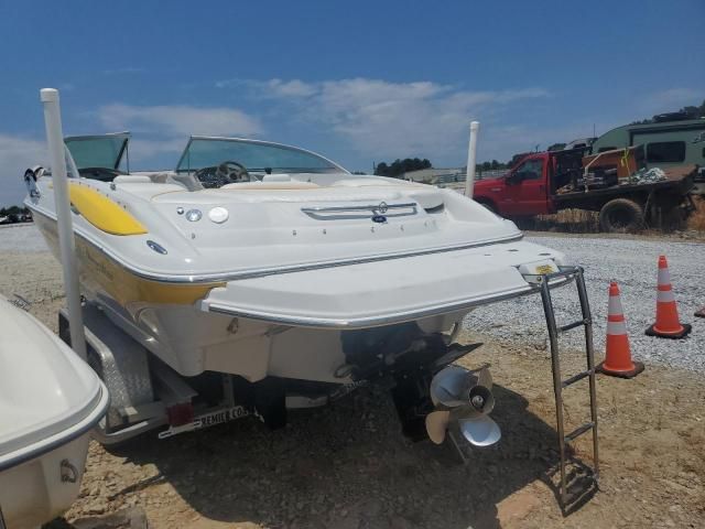 2005 Crownline Boat