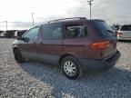 2000 Toyota Sienna LE