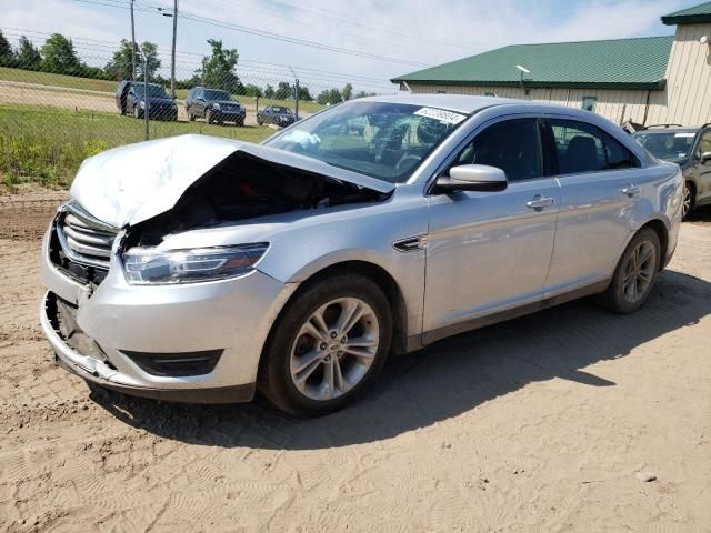 2017 Ford Taurus SEL