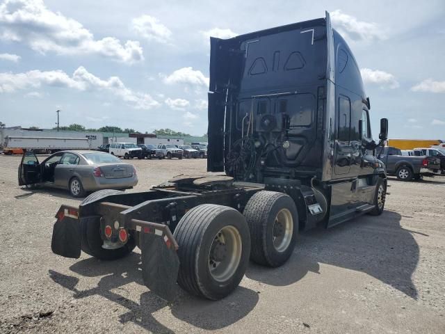 2016 Freightliner Cascadia 125