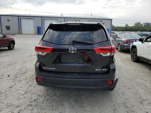 2018 Toyota Highlander SE