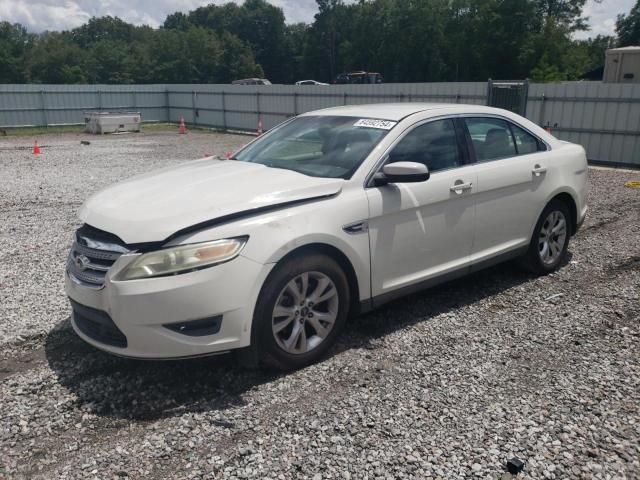 2011 Ford Taurus SEL