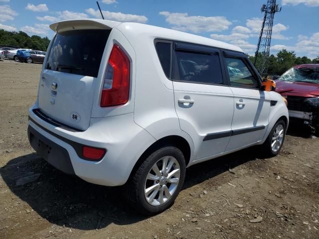 2013 KIA Soul +