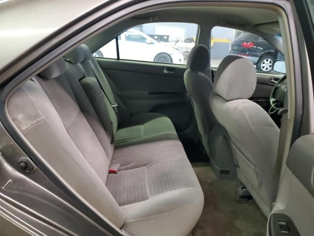 2005 Toyota Camry LE