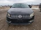 2013 Volkswagen Passat SEL