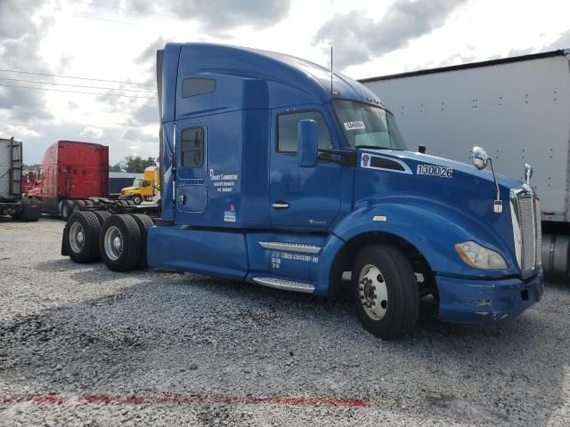 2018 Kenworth Construction T680