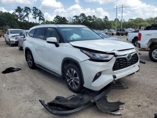 2020 Toyota Highlander XLE