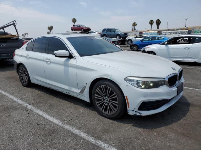 2019 BMW 530E