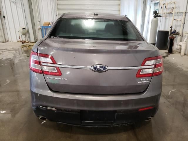 2014 Ford Taurus SEL