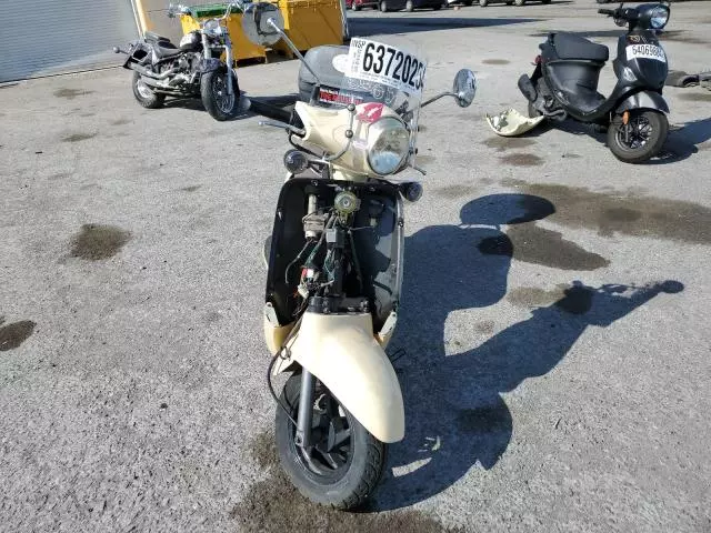 2012 SYM Fiddle II 125