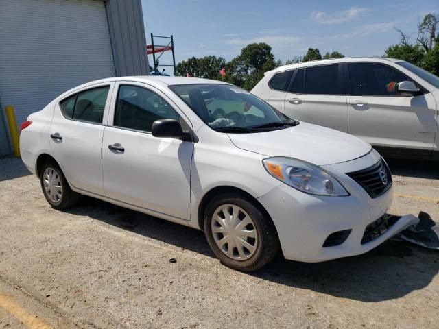 2013 Nissan Versa S