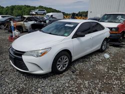 Carros salvage sin ofertas aún a la venta en subasta: 2016 Toyota Camry LE