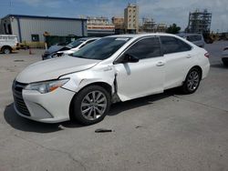 Carros salvage sin ofertas aún a la venta en subasta: 2017 Toyota Camry Hybrid