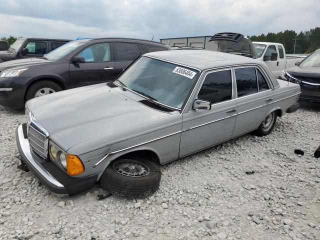 1983 Mercedes-Benz 300 DT