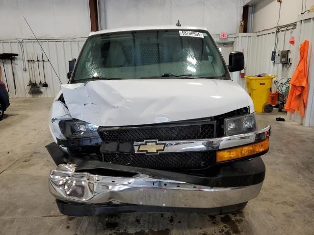 2021 Chevrolet Express G2500