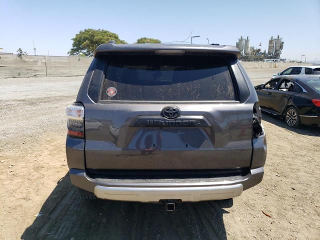 2023 Toyota 4runner SE