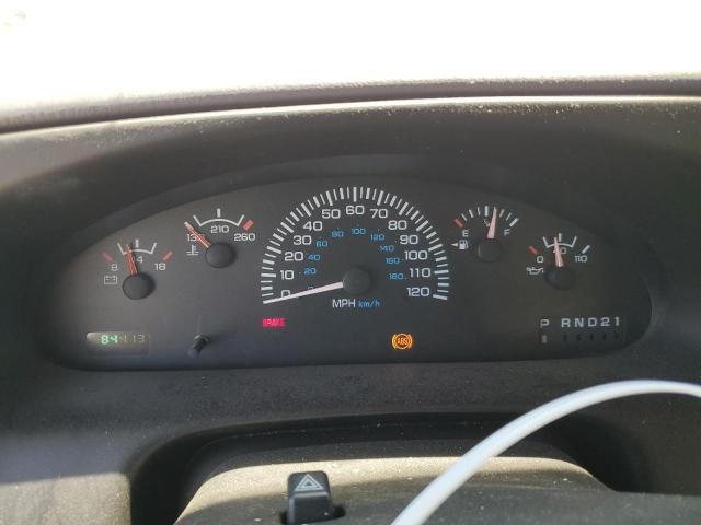 2000 Dodge RAM Wagon B2500