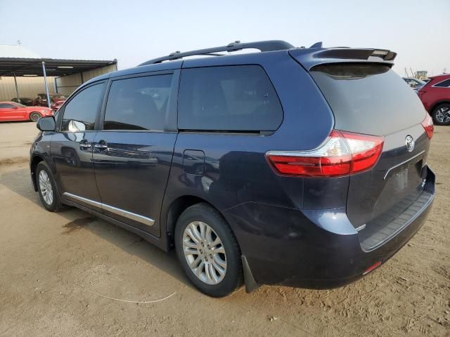 2019 Toyota Sienna XLE