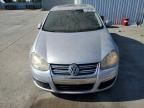 2005 Volkswagen New Jetta 2.5L Option Package 1