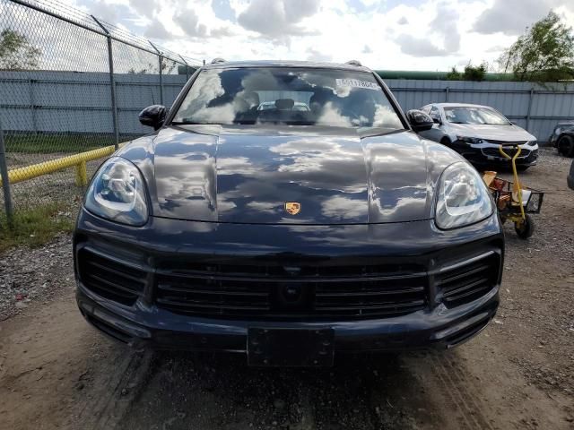 2023 Porsche Cayenne Base